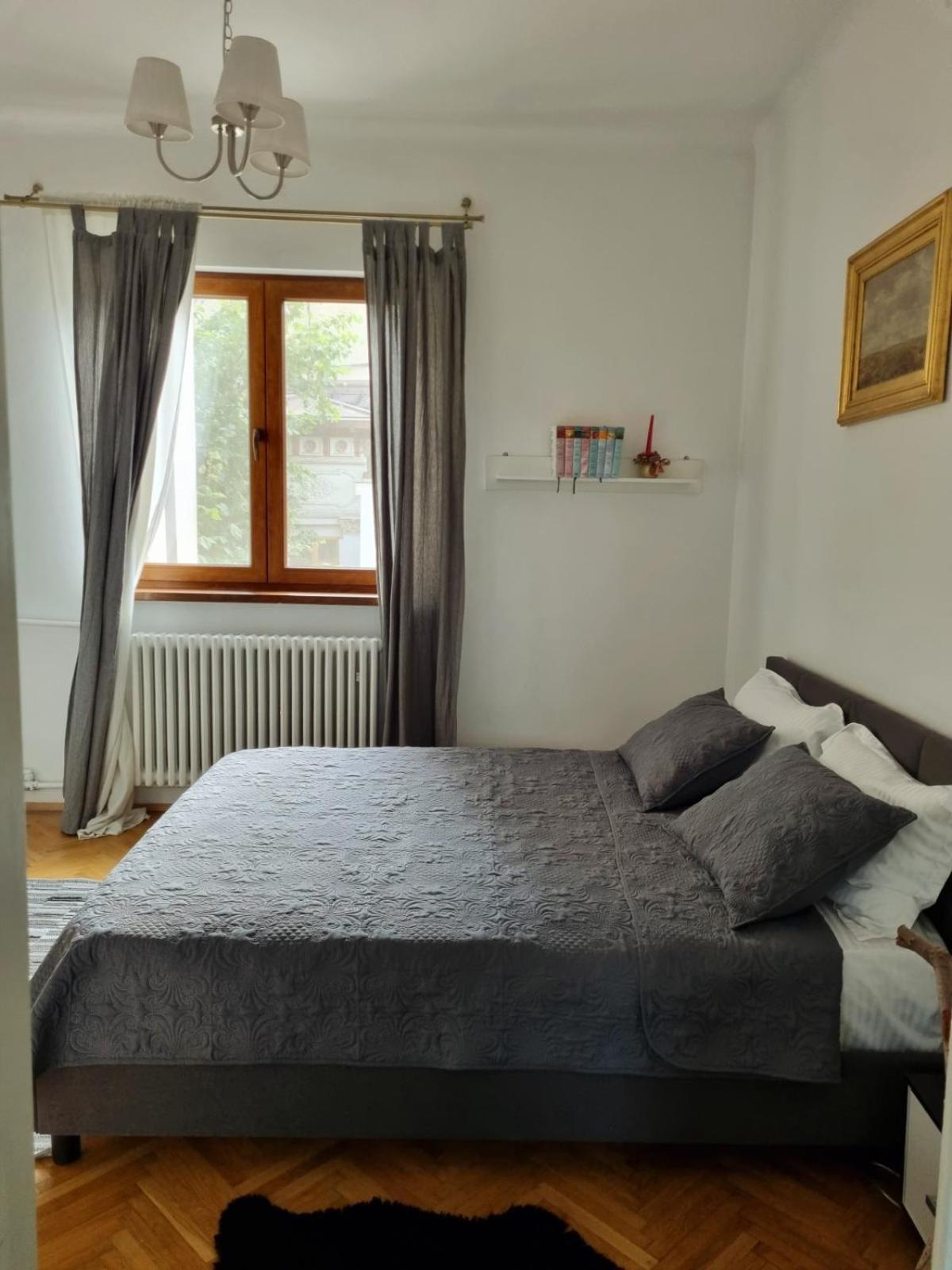Cozy Apartment Near City Center 부쿠레슈티 외부 사진